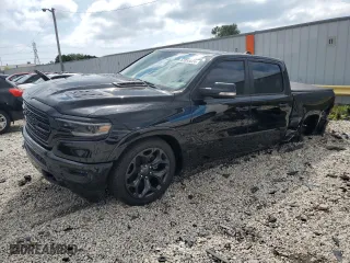 2020 Ram 1500 Limited with VIN 1C6SRFHT5LN372352, listed as a Copart auction lot 67050824 with 35,932 mi miles and Salvage Title. Bid and sale history available at carsss.com. Image 1.