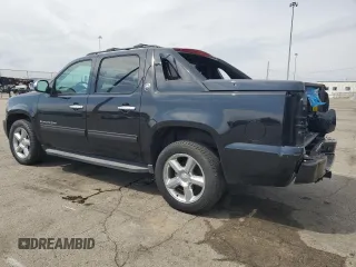 2013 Chevrolet Avalanche LS with VIN 3GNTKEE75DG261563, listed as a Copart auction lot 51963875 with 34,560 mi miles and Salvage title. Bid and sale history available at DreamBid. Image 2.