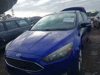 2015 Ford Focus SE с VIN 1FADP3F24FL343141, выставлен на аукционе IAAI как лот 40682062 с пробегом 118 855 миль миль и . История ставок и продаж доступна на DreamBid. Изображение 13.