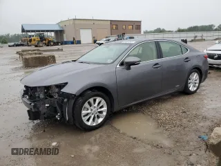 2014 Lexus ES 300h with VIN JTHBW1GG1E2059777, listed as a Copart auction lot 58584665 with 59,696 mi miles and Salvage title. Bid and sale history available at DreamBid. Image 1.