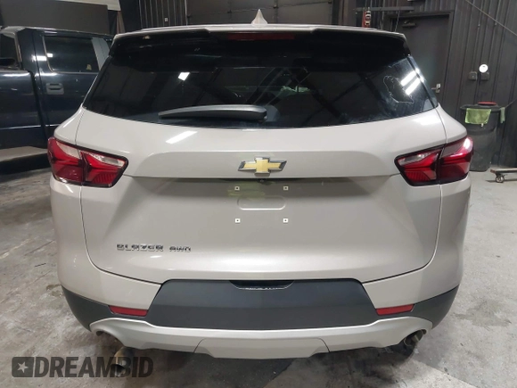 2021 Chevrolet Blazer LT с VIN 3GNKBHR4XMS587238, выставлен на аукционе IAAI как лот 42189012 с пробегом 36 661 миль миль и . История ставок и продаж доступна на DreamBid. Изображение 16.
