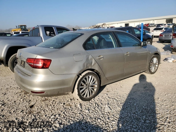 2015 Volkswagen Jetta Sedan 1.8T SE with VIN 3VWD07AJ6FM302428, listed as a Copart auction lot 48580005 with 95,836 mi miles and Salvage Title. Bid and sale history available at carsss.com. Image 3.