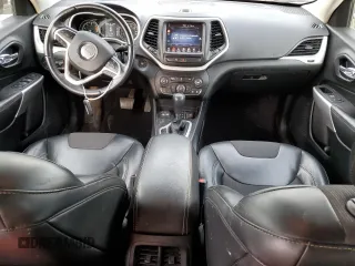 2018 Jeep Cherokee Latitude Plus with VIN 1C4PJMLB6JD602685, listed as a Copart auction lot 53741765 with 105,984 mi miles and Salvage title. Bid and sale history available at DreamBid. Image 8.