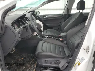2019 Volkswagen Golf S z VIN 3VWH17AU0KM514566, wystawiony jako Copart lot #44906635 z przebiegiem 23 176 mil mil oraz Szkoda całkowita • Salvage title. Historia ofert i sprzedaży dostępna na DreamBid. Obrazek 7.