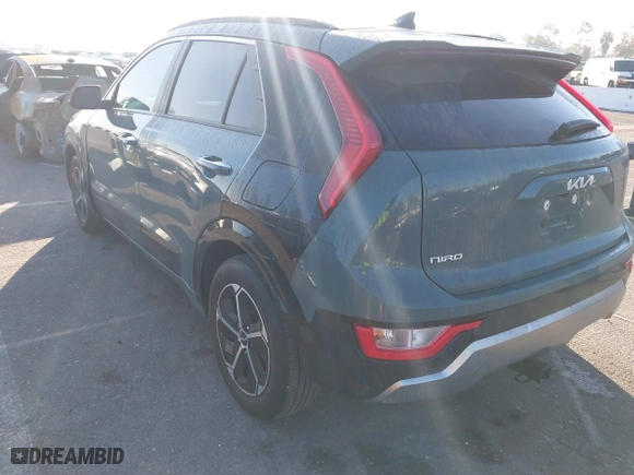 2024 Kia Niro SX Touring with VIN KNDCT3LE5R5125041, listed as a IAAI auction lot 41648337 with 17,438 mi miles. Bid and sale history available at carsss.com. Image 3.