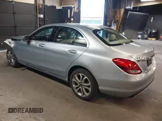 2018 Mercedes-Benz C 300 с VIN 55SWF4KB1JU249956, выставлен на аукционе IAAI как лот 42105746 с пробегом 45 739 миль миль и . История ставок и продаж доступна на DreamBid. Изображение 3.