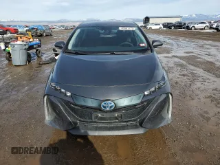 2017 Toyota Prius Plus with VIN JTDKARFP4H3032345, listed as a Copart auction lot 46981175 with Not Provided miles and Clean Title. Bid and sale history available at DreamBid. Image 5.