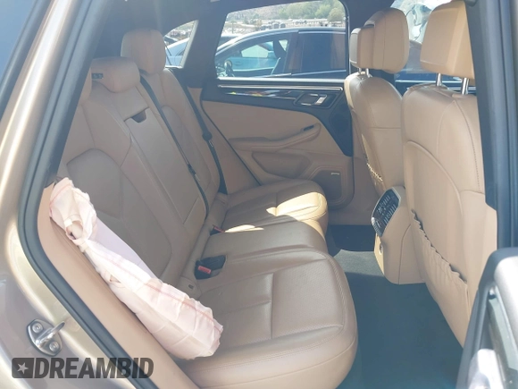 2018 Porsche Macan with VIN WP1AA2A55JLB04330, listed as a IAAI auction lot 42108079 with 101,243 mi miles and . Bid and sale history available at DreamBid. Image 8.