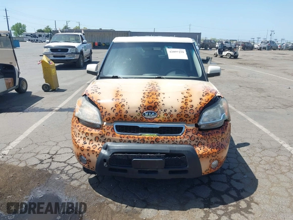 2010 Kia Soul + with VIN KNDJT2A28A7078333, listed as a IAAI auction lot 42097259 with 165,243 mi miles. Bid and sale history available at carsss.com. Image 12.