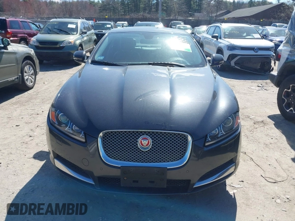 2014 Jaguar XF V6 SC with VIN SAJWJ0EF9E8U31032, listed as a IAAI auction lot 42046036 with 118,927 mi miles. Bid and sale history available at carsss.com. Image 12.