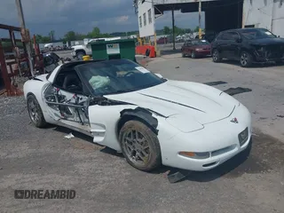 1998 Chevrolet Corvette with VIN 1G1YY22G9W5123561, listed as a IAAI auction lot 42463204 with 63,916 mi miles and . Bid and sale history available at DreamBid. Image 1.