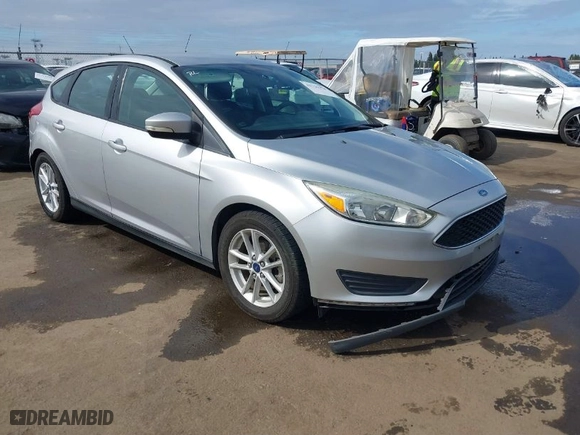 2016 Ford Focus SE with VIN 1FADP3K24GL254645, listed as a IAAI auction lot 41725276 with 117,645 mi miles. Bid and sale history available at carsss.com. Image 1.