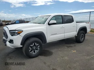 2023 Toyota Tacoma SR z VIN 3TYCZ5AN2PT138306, wystawiony jako Copart lot #47981855 z przebiegiem 15 938 mil mil oraz Czysty tytuł • Clean title. Historia ofert i sprzedaży dostępna na DreamBid. Obrazek 1.