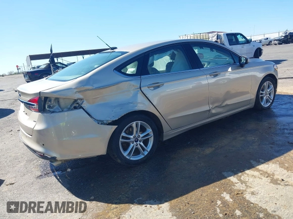 2018 Ford Fusion SE with VIN 3FA6P0H77JR190121, listed as a IAAI auction lot 41866610 with 156,553 mi miles. Bid and sale history available at carsss.com. Image 4.
