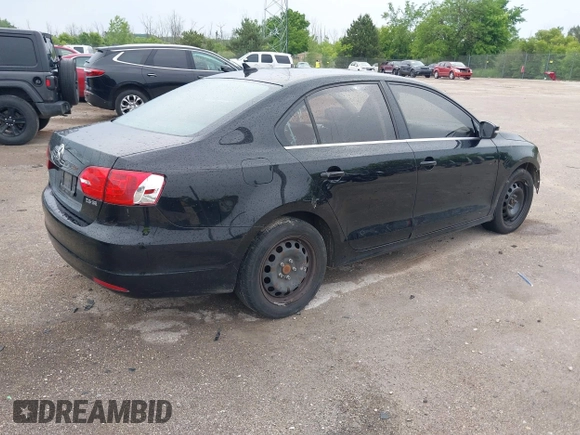 2013 Volkswagen Jetta SE с VIN 3VWDP7AJXDM359918, выставлен на аукционе IAAI как лот 42551690 с пробегом 187 957 миль миль и . История ставок и продаж доступна на DreamBid. Изображение 4.