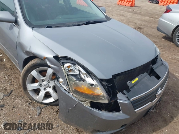2008 Nissan Altima 2.5 SL with VIN 1N4AL21EX8N450423, listed as a IAAI auction lot 41854722 with 169,390 mi miles. Bid and sale history available at carsss.com. Image 6.