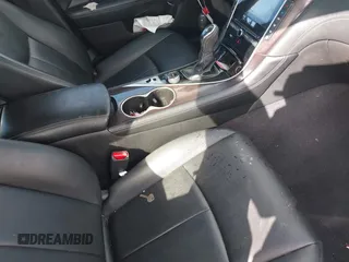 2018 Infiniti Q50 Sport z VIN JN1EV7AP9JM365995, wystawiony jako IAAI lot #41685674 z przebiegiem 140 288 mil mil oraz . Historia ofert i sprzedaży dostępna na DreamBid. Obrazek 5.