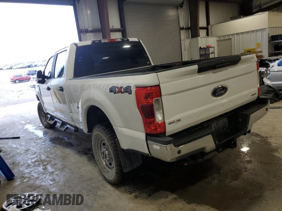 2019 Ford F-250 XL z VIN 1FT7W2B60KEF25754, wystawiony jako Copart lot #58738655 z przebiegiem 102 684 mil mil oraz Czysty tytuł • Clean title. Historia ofert i sprzedaży dostępna na DreamBid. Obrazek 2.