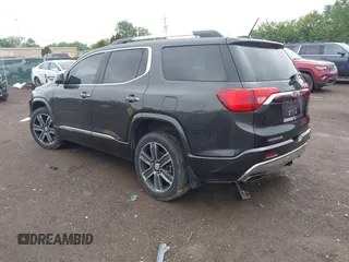 2017 GMC Acadia Denali z VIN 1GKKNXLS8HZ135349, wystawiony jako IAAI lot #42288358 z przebiegiem 130 093 mil mil oraz . Historia ofert i sprzedaży dostępna na DreamBid. Obrazek 3.