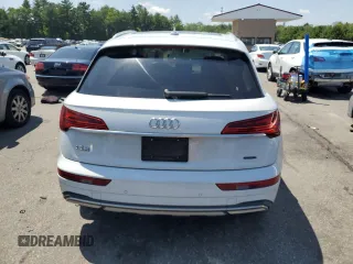 2021 Audi Q5 Prestige with VIN WA1CAAFY9M2053068, listed as a Copart auction lot 61033985 with 48,415 mi miles and Non repairable. Bid and sale history available at DreamBid. Image 6.