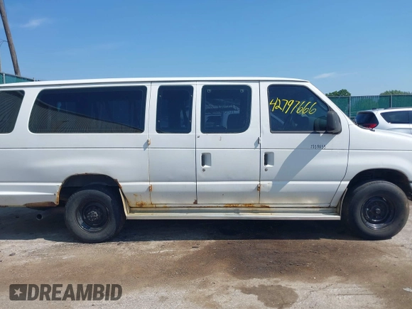 2008 Ford Econoline Passenger XL с VIN 1FBSS31L48DB37299, выставлен на аукционе IAAI как лот 42797666 с пробегом Не указан миль и . История ставок и продаж доступна на DreamBid. Изображение 13.