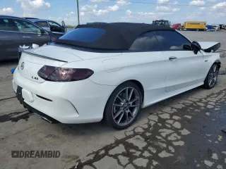 2017 Mercedes-Benz C 43 AMG z VIN WDDWK6EB5HF488782, wystawiony jako Copart lot #71118023 z przebiegiem 62 172 mil mil oraz . Historia ofert i sprzedaży dostępna na DreamBid. Obrazek 3.