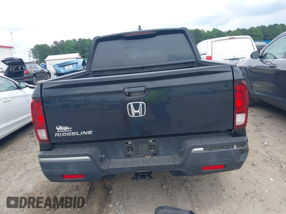 2017 Honda Ridgeline Sport с VIN 5FPYK2F18HB001572, выставлен на аукционе IAAI как лот 42497055 с пробегом 122 023 миль миль и . История ставок и продаж доступна на DreamBid. Изображение 16.