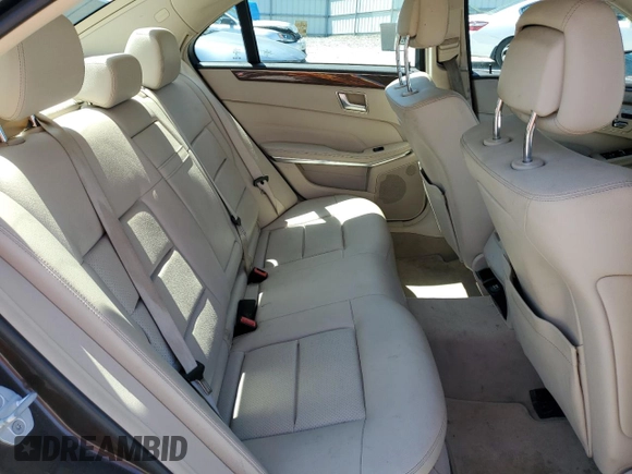 2014 Mercedes-Benz E 350 Luxury with VIN WDDHF8JB5EB004904, listed as a Copart auction lot 56923425 with 135,459 mi miles and Salvage title. Bid and sale history available at DreamBid. Image 10.