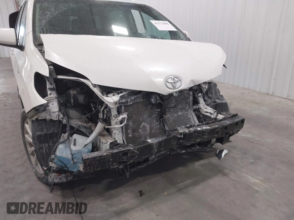 2017 Toyota Sienna XLE с VIN 5TDDZ3DC5HS162874, выставлен на аукционе IAAI как лот 41373496 с пробегом 108 043 миль миль и . История ставок и продаж доступна на DreamBid. Изображение 6.