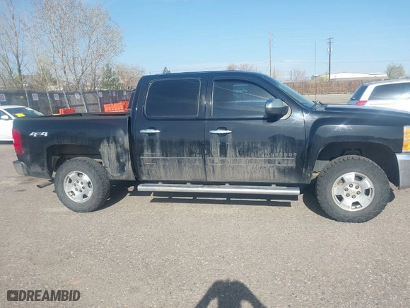 2012 Chevrolet Silverado 1500 LT with VIN 3GCPKSE72CG150430, listed as a IAAI auction lot 42004258 with 157,553 mi miles. Bid and sale history available at carsss.com. Image 13.