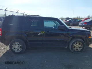 2017 Jeep Patriot Sport с VIN 1C4NJRBB0HD144870, выставлен на аукционе IAAI как лот 42135865 с пробегом 49 130 миль миль и . История ставок и продаж доступна на DreamBid. Изображение 13.