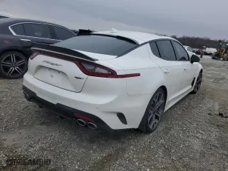 2020 Kia Stinger GT1 with VIN KNAE45LC3L6084620, listed as a Copart auction lot 45933885 with 77,707 mi miles and Salvage Title. Bid and sale history available at carsss.com. Image 3.