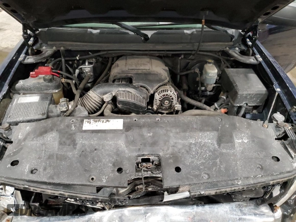 2010 Chevrolet Silverado 1500 LT with VIN 1GCSKSE39AZ163289, listed as a Copart auction lot 45321455 with 160,999 mi miles and Non Repairable. Bid and sale history available at DreamBid. Image 11.