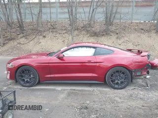 2019 Ford Mustang EcoBoost z VIN 1FA6P8TH3K5111837, wystawiony jako IAAI lot #42112963 z przebiegiem 46 725 mil mil oraz . Historia ofert i sprzedaży dostępna na DreamBid. Obrazek 15.