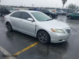 2008 Toyota Camry Hybrid with VIN 4T1BB46KX8U045725, listed as a IAAI auction lot 41186968 with 156,526 mi miles. Bid and sale history available at carsss.com. Image 1.