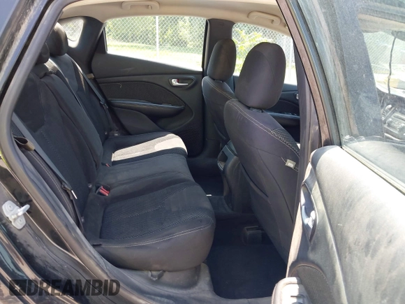 2015 Dodge Dart SXT with VIN 1C3CDFBB1FD351847, listed as a IAAI auction lot 42411275 with 178,527 mi miles and . Bid and sale history available at DreamBid. Image 8.