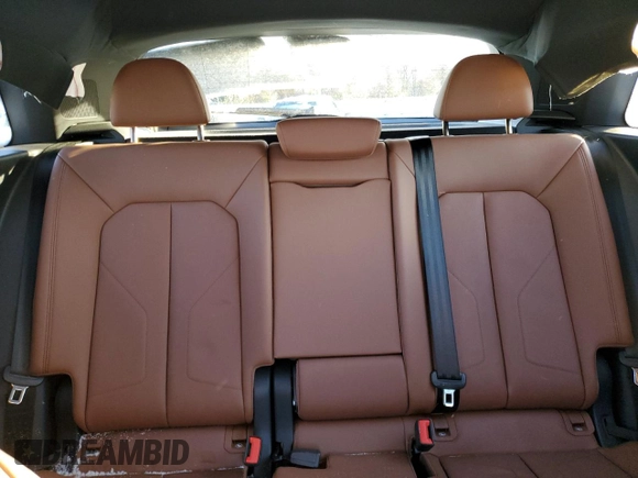 2023 Audi Q3 S line Premium z VIN WA1DECF35P1075264, wystawiony jako Copart lot #88866885 z przebiegiem 42 824 mil mil oraz Szkody całkowita. Historia ofert i sprzedaży dostępna na DreamBid. Obrazek 10.