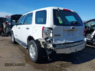 2008 Ford Escape XLS with VIN 1FMCU02Z88KA96033, listed as a IAAI auction lot 41832728 with 272,932 mi miles and . Bid and sale history available at DreamBid. Image 6.