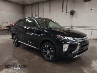 2018 Mitsubishi Eclipse Cross SE z VIN JA4AT5AA9JZ038799, wystawiony jako IAAI lot #41858330 z przebiegiem 82 796 mil mil oraz . Historia ofert i sprzedaży dostępna na DreamBid. Obrazek 1.