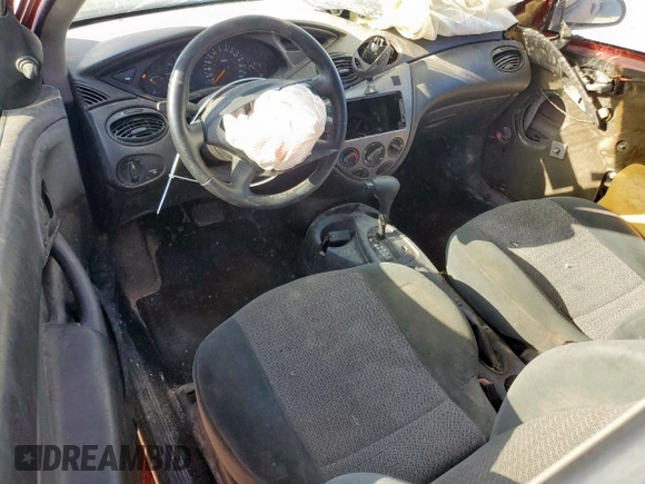 2000 Ford Focus ZX3 with VIN 3FAFP313XYR101516, listed as a Copart auction lot 51911325 with 180,653 mi miles and Salvage title. Bid and sale history available at DreamBid. Image 8.