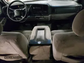 2001 Chevrolet Suburban LS with VIN 1GNFK16T31J163773, listed as a Copart auction lot 78275894 with 242,160 mi miles and Salvage Title. Bid and sale history available at carsss.com. Image 8.