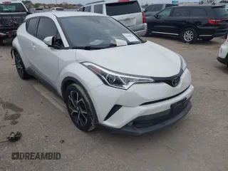 2018 Toyota C-HR XLE with VIN NMTKHMBX1JR037350, listed as a IAAI auction lot 41185074 with 67,393 mi miles. Bid and sale history available at carsss.com. Image 1.