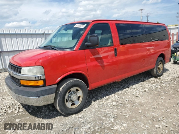 2008 Chevrolet Express Passenger z VIN 1GAHG39K181223926, wystawiony jako Copart lot #61800025 z przebiegiem 121 574 mil mil oraz Czysty tytuł • Clean title. Historia ofert i sprzedaży dostępna na DreamBid. Obrazek 1.