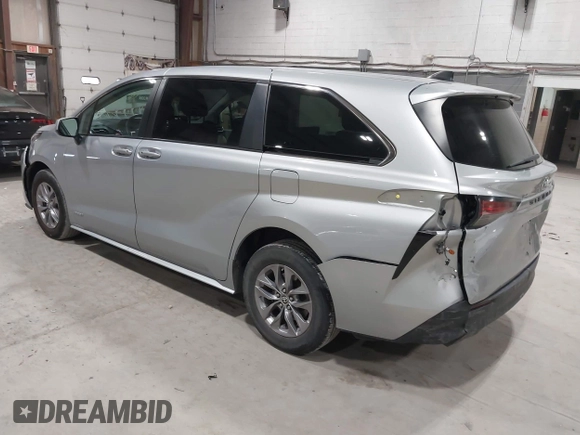 2021 Toyota Sienna LE with VIN 5TDKRKEC9MS043624, listed as a IAAI auction lot 41905045 with 63,993 mi miles. Bid and sale history available at carsss.com. Image 3.