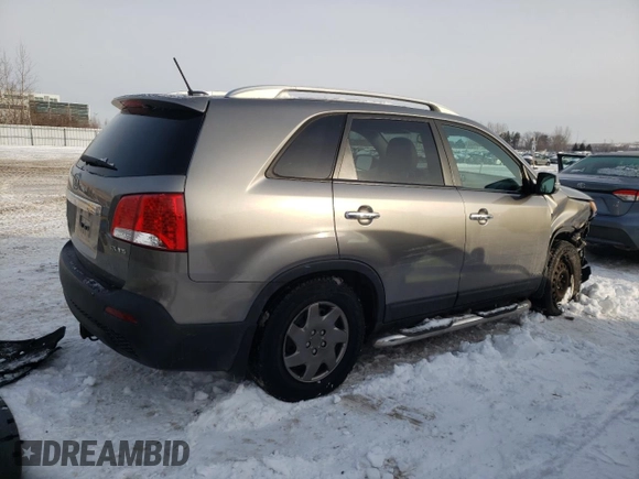 2012 Kia Sorento EX with VIN 5XYKUDA20CG198436, listed as a Copart auction lot 44414245 with 317,389 mi miles and Salvage Title. Bid and sale history available at carsss.com. Image 3.