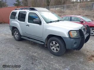 2005 Nissan Xterra S with VIN 5N1AN08W25C625712, listed as a IAAI auction lot 41724630 with 175,833 mi miles. Bid and sale history available at carsss.com. Image 1.
