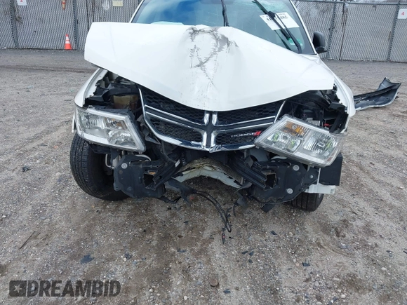 2016 Dodge Journey SE with VIN 3C4PDCAB1GT104630, listed as a IAAI auction lot 41731485 with 233,992 mi miles. Bid and sale history available at carsss.com. Image 6.