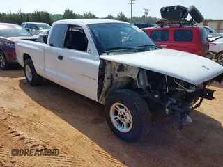 2000 Dodge Dakota z VIN 1B7GL22X6YS732984, wystawiony jako IAAI lot #42261357 z przebiegiem 77 615 mil mil oraz . Historia ofert i sprzedaży dostępna na DreamBid. Obrazek 1.