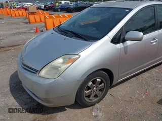 2004 Toyota Prius with VIN JTDKB20U140043642, listed as a IAAI auction lot 42116362 with 192,987 mi miles. Bid and sale history available at carsss.com. Image 6.