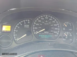 2001 Chevrolet Tahoe LT with VIN 1GNEC13T81R220256, listed as a IAAI auction lot 41800905 with 251,247 mi miles. Bid and sale history available at carsss.com. Image 7.